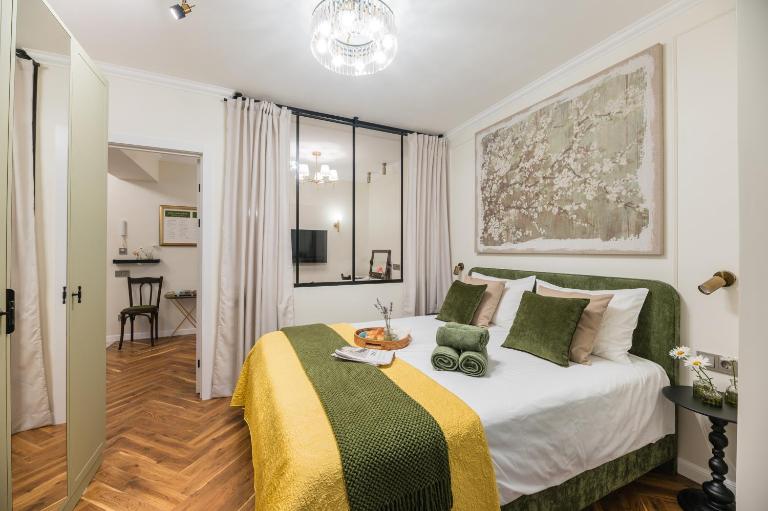 5 Star apartment in the heart of Almaty - B&B Almatý