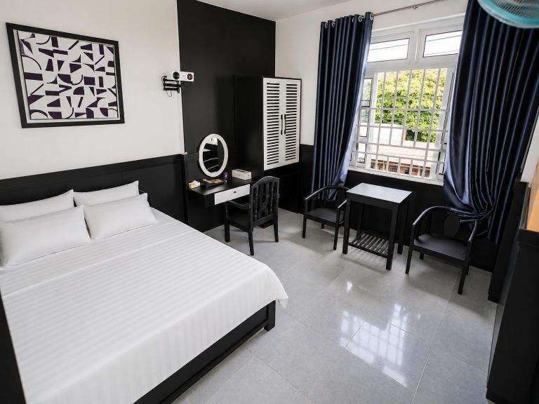 The Luxe Homestay - Bed and Breakfast Buôn Đũng