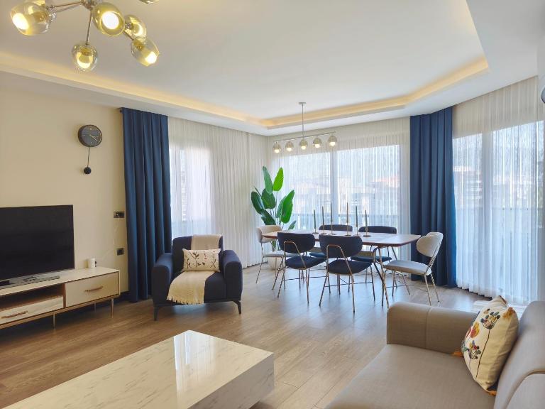Utopia Suite Residence, 4 Bedroom Apartment - B&B Bornova