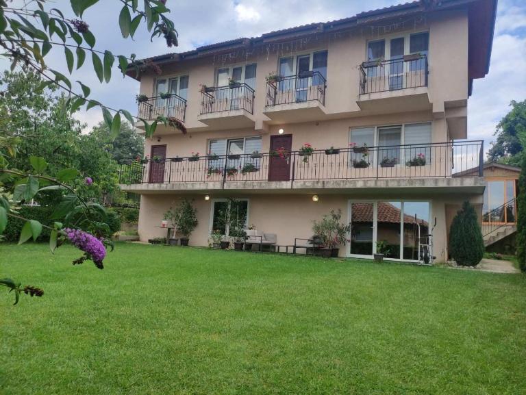 Miranis - B&B Byala