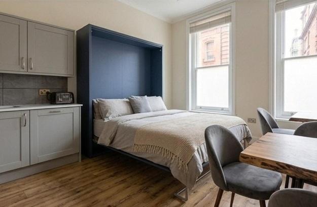 Cosy Soho Studio, Central London, 3 min's from Piccadilly Circus, Sleeps 3 - Ferienwohnung London