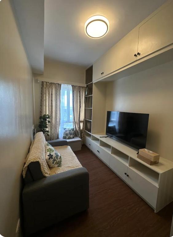 Staycation Royale - B&B Bacolod City