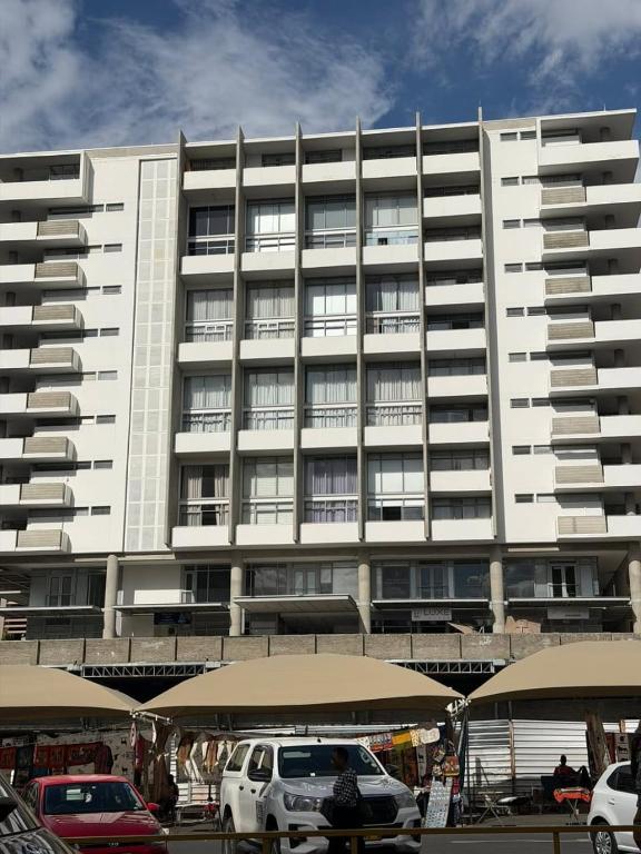 Self-Catering Apartment - Freedom Plaza - B&B Windhoek