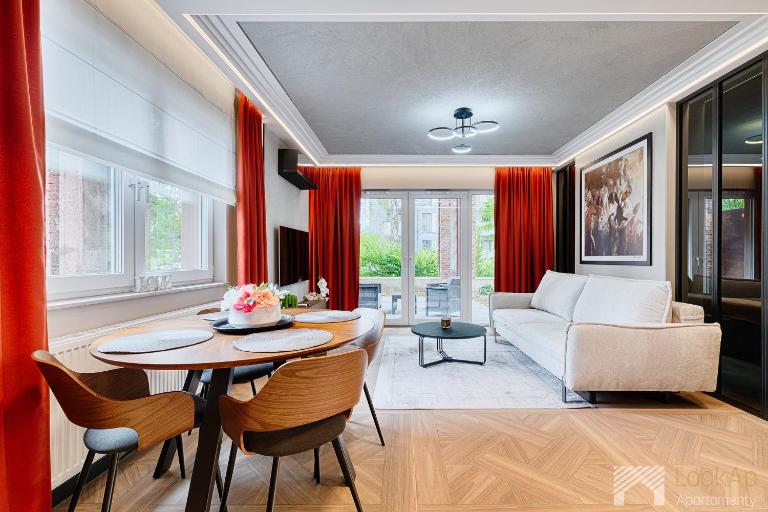 Fuzja Silver&Umber by LookAp - przestronny taras! - B&B Łódź