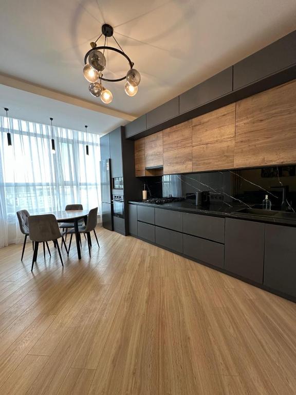 Abroi k2 - Ferienwohnung Atyrau