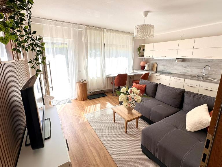 Stilvolles und modernes Souterrain-Apartment im Grünen - B&B Dienethal