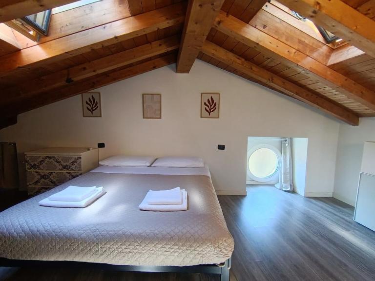 Dimora Lambro tra Como, Lecco e Bellagio - B&B Ponte Lambro