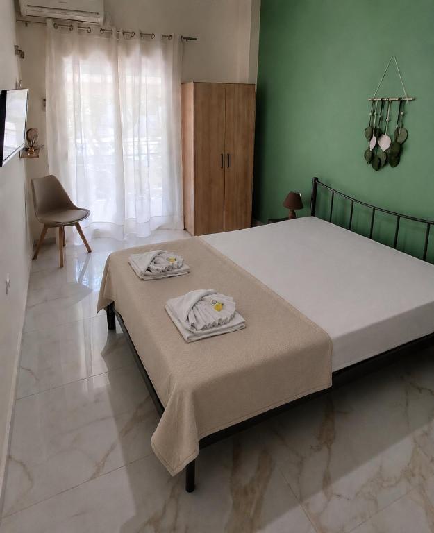 Ioannis Schinas Studios - B&B Loutrá Aidhipsoú