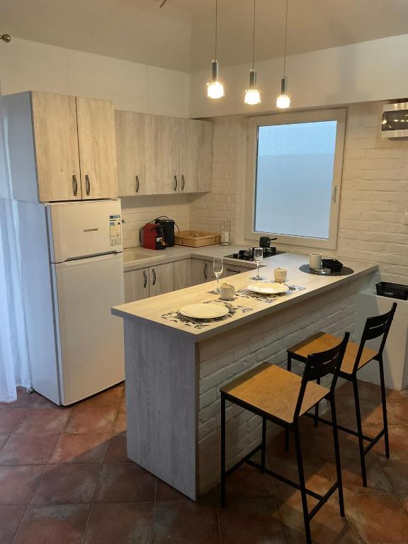 Red Brick Airport Apartment - B&B Belgrade