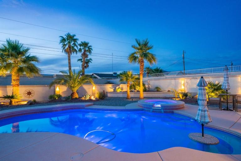 Highlander Haven - Pool, Spa, Comfort, Central - Chambres d'hôtes Lake Havasu City