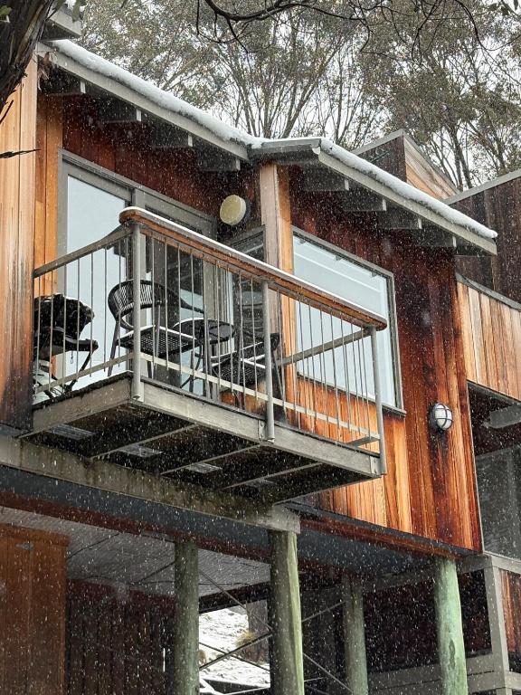 Cabin21 Thredbo, peaceful mountain chalet - B&B Thredbo