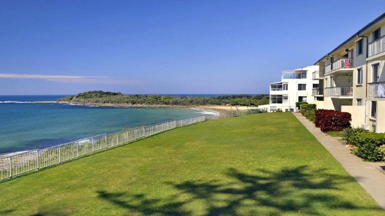 Craigmore On The Beach Unit 4 - Lifestyle Yamba - B&B Yamba