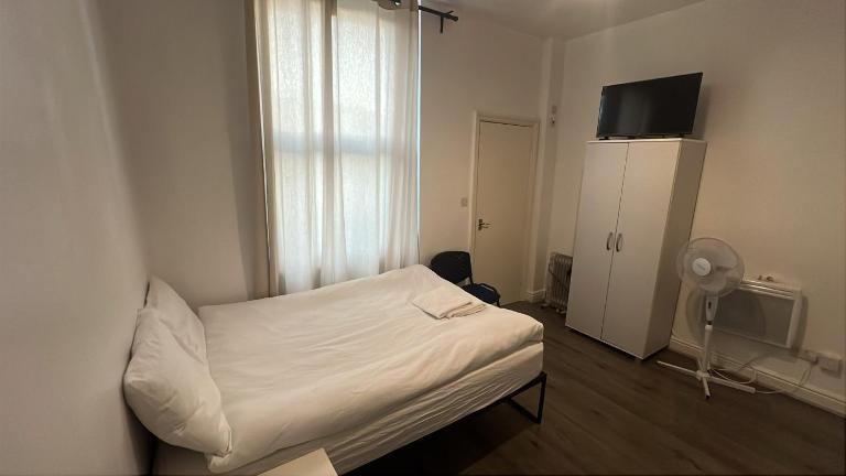 Spacious Studio on Wood Lane - B&B Londra