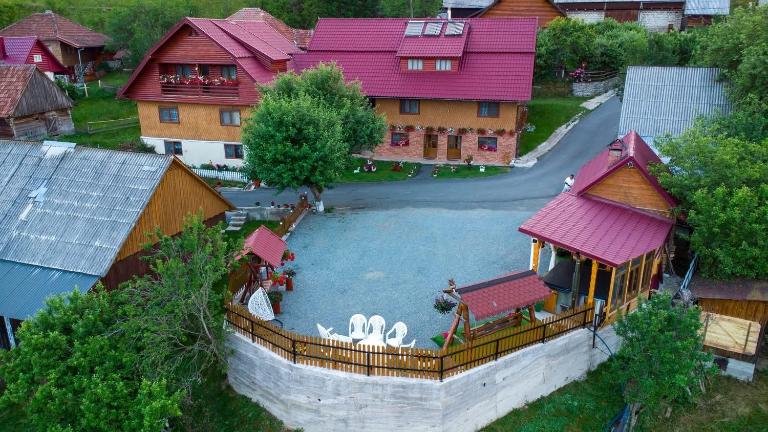 Casa Petruse - Chambres d'hôtes Arieşeni