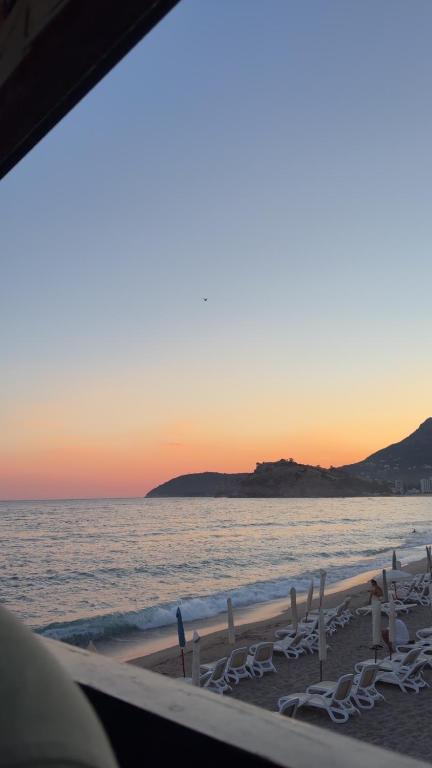 Apartmani Monika - Bed and Breakfast Brca