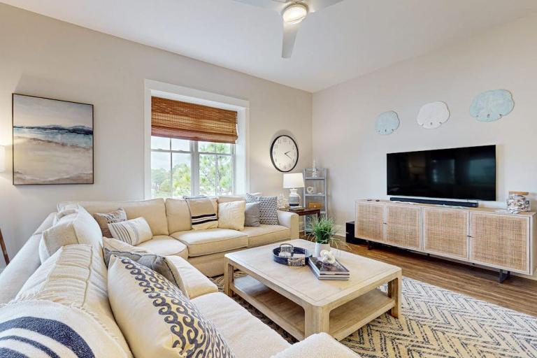 New Modern Baths Top Floor 30A Family Condo Private Beach Access Resort Pool - B&B Santa Rosa Beach