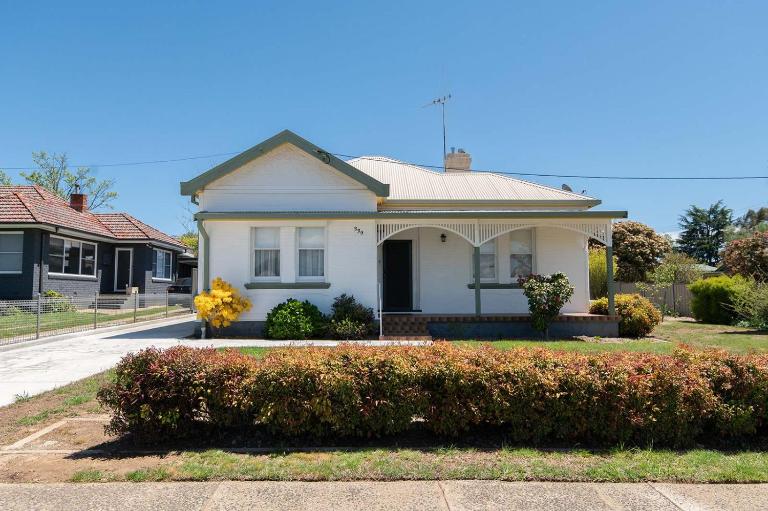 Anson Cottage - 1900s CBD Home, Private & Practical - Chambres d'hôtes Orange