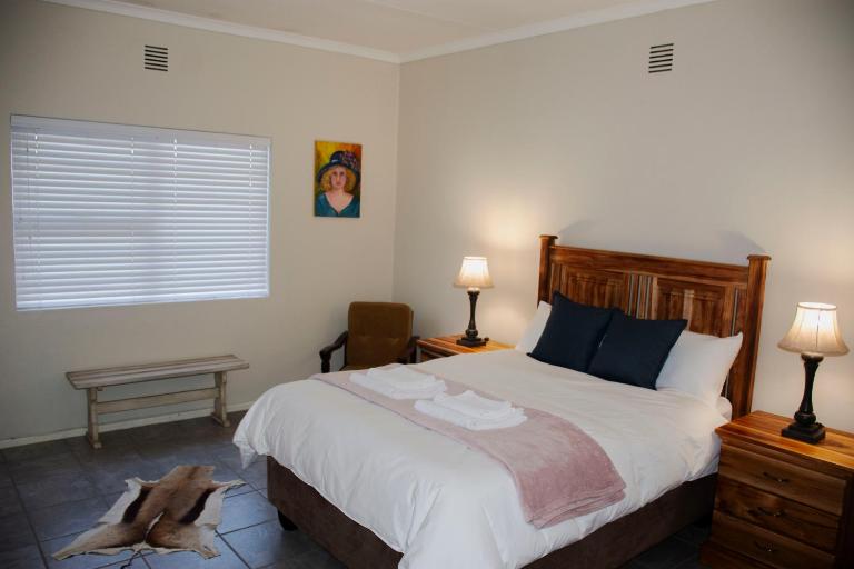 Tooiselvere - Ferienwohnung George