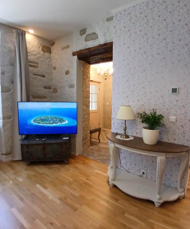 Kohtu 24-1 Apartment - Bed and Breakfast Kuressaare