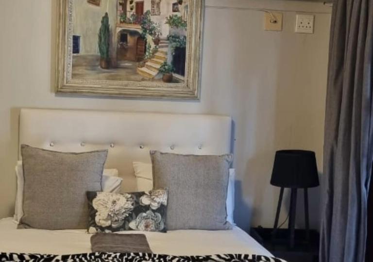 12A Oyster Crescent - B&B Durban