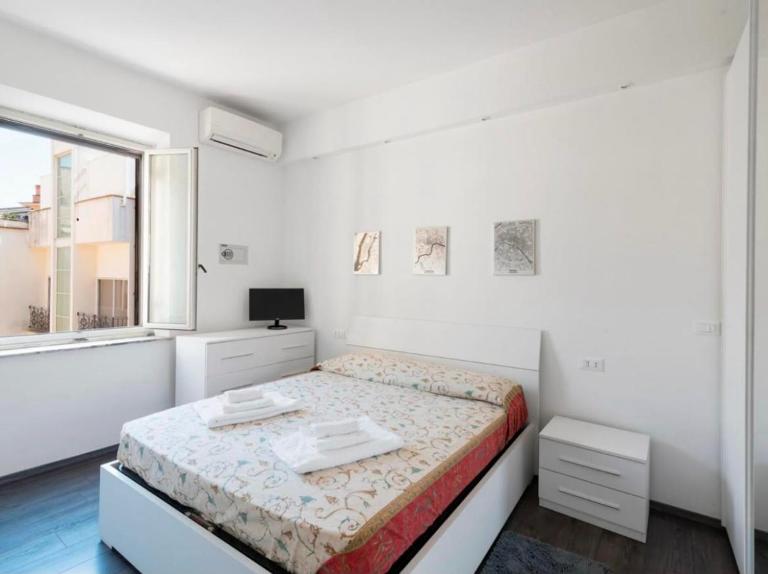 Elegant Apartment Steps from the Vatican Museums - Chambres d'hôtes Rome