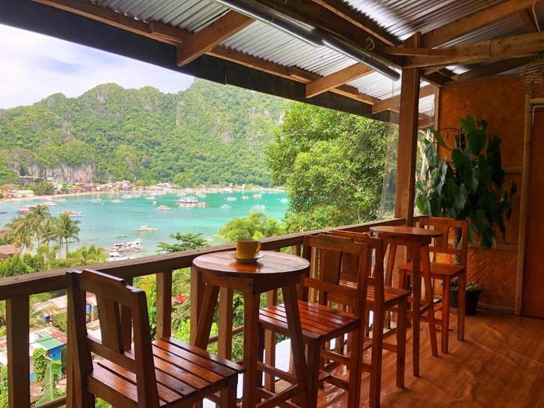 Bale Cabugao Cottages Rental El Nido overlooking Beach - B&B El Nido