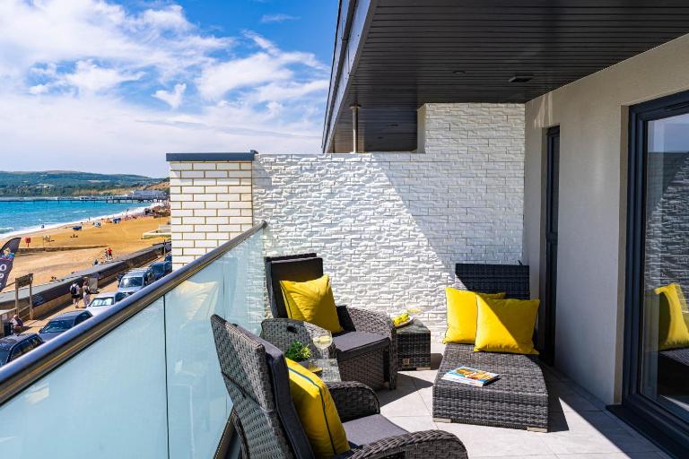 Made for guests who expect more space, more luxury - B&B Sandown
