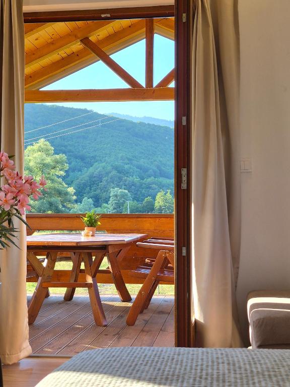 Kućica na jezeru - B&B Jezero