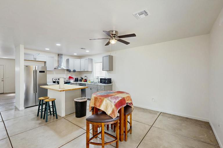 ‘Casa Tranquila’ WFH-Friendly Tucson Getaway - B&B Tucson
