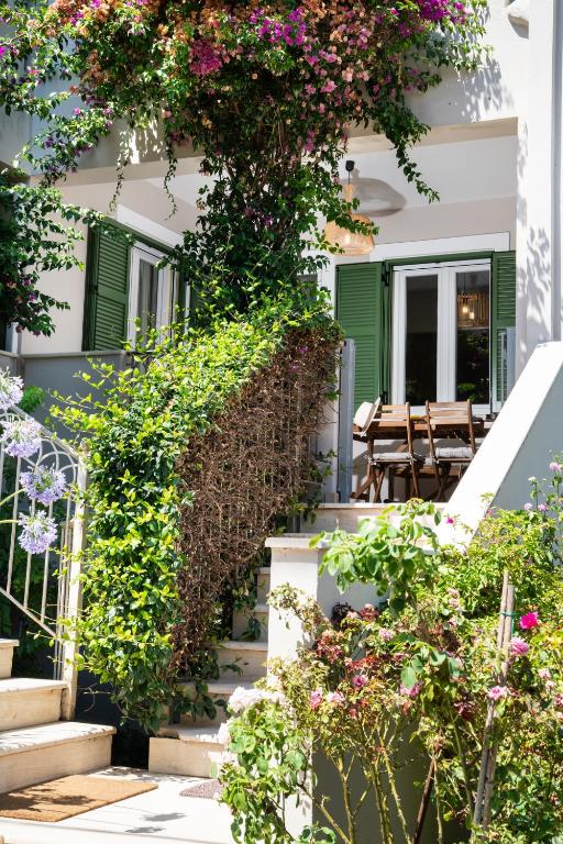 Boukamvillia Νidri 2 - B&B Nydri