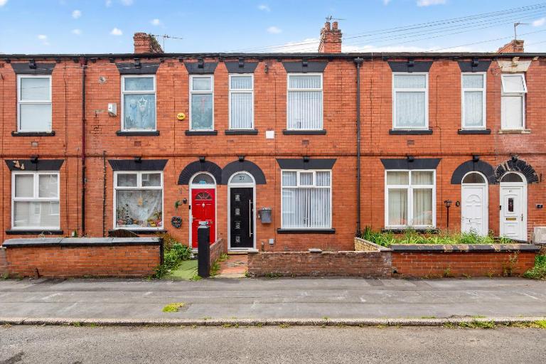 Stylish 2Bed, 2Bath Near Failsworth Manchester - B&B Manchester