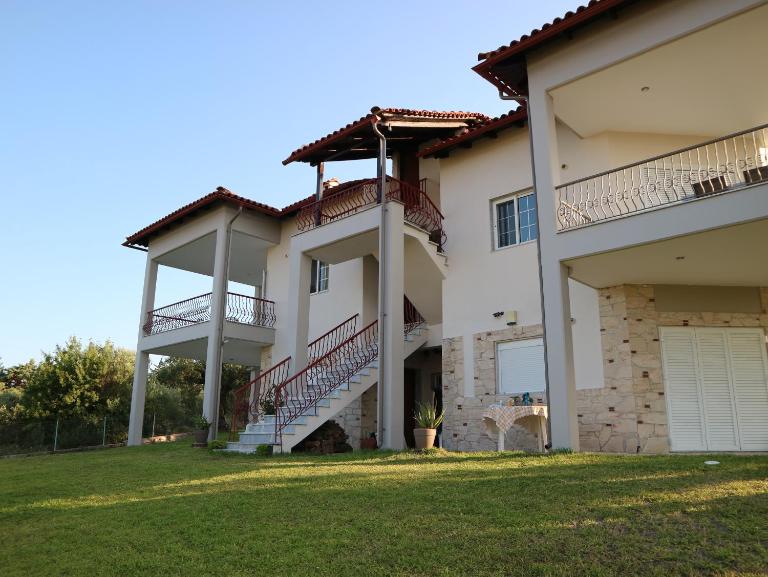 Poseidi Hills - Bed and Breakfast Poseídi