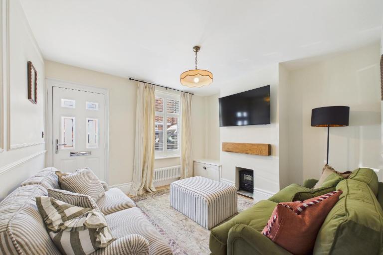 The Chester Hideaway, 2 Bed Cottage, Free Parking - B&B Chester