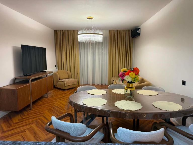 Seaside Modern Apartment Kobuleti - B&B K'obulet'i