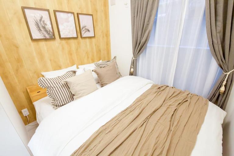 Girasol 101 - B&B Naha
