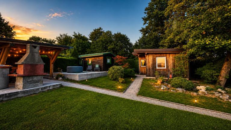 Hiška Miru Peace Cabin - Ferienwohnung Mozirje