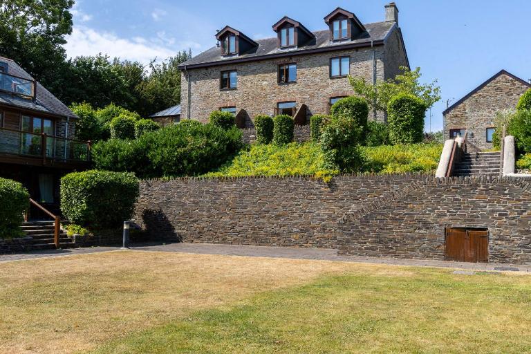 Keepers Cottage - Dartmouth Golf and Spa Resort - Bed and Breakfast Dartmouth
