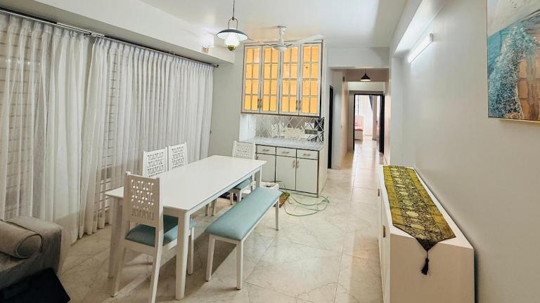 Aponaloy where luxury meets living in Chittagong - Bed and Breakfast Chittagong