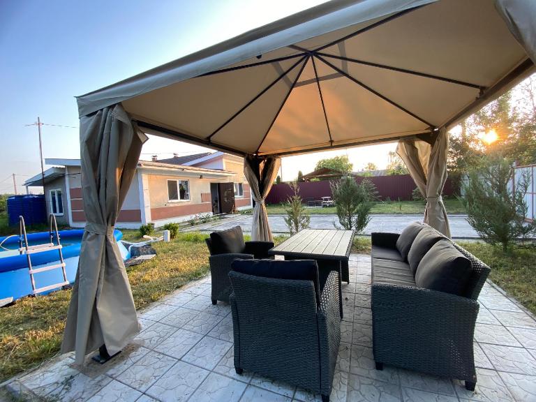 Forest Edge house - B&B Kolonshchyna