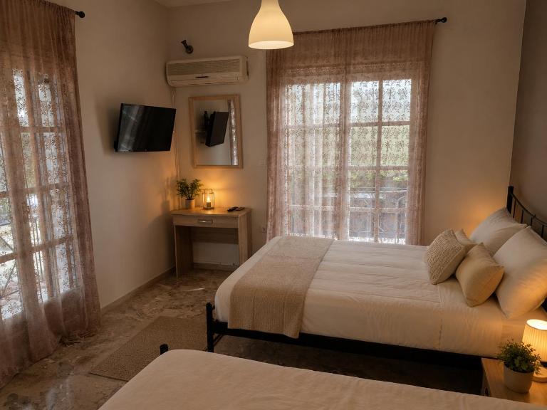 AK VILLAGE ROOMS - B&B Drépanon