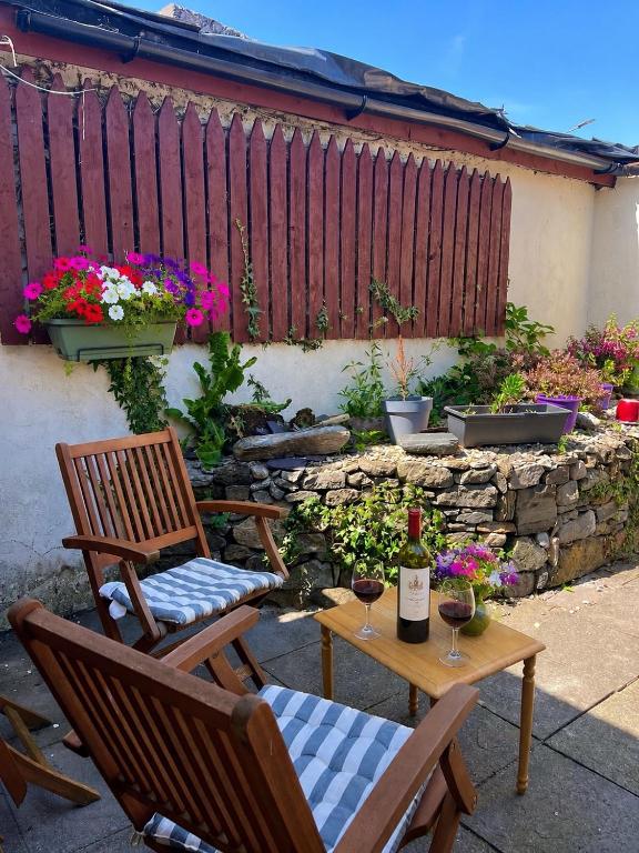 Town house with patio - B&B Sligo