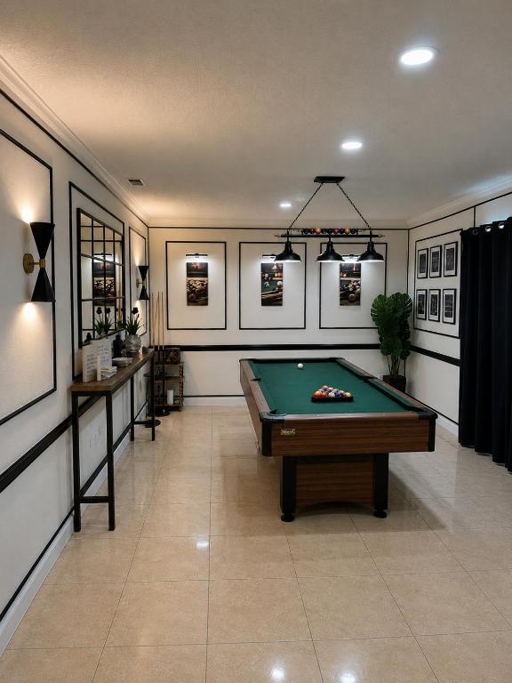 Freshly Updated Family Villa Pool 14 Min Disney - B&B Orlando