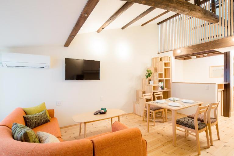RESI STAY Anekoji - B&B Kyoto