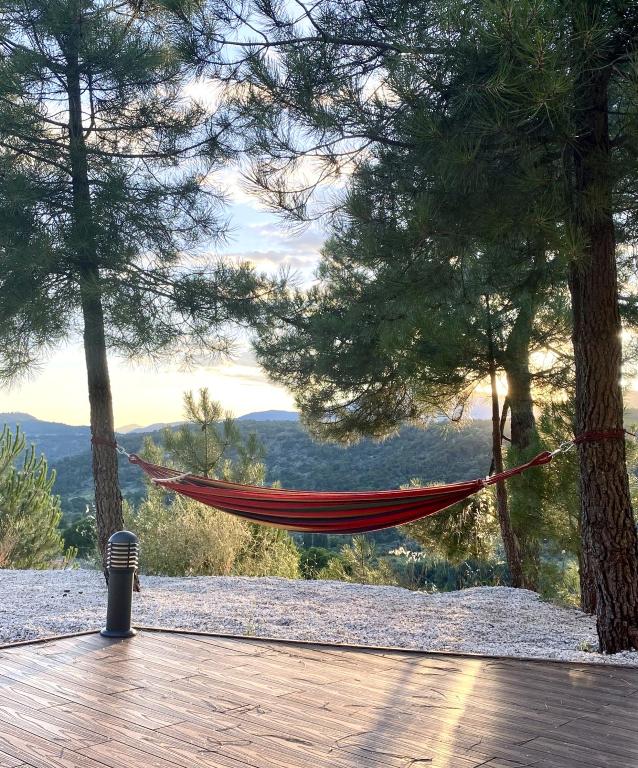 Vistas a la Sierra y Relax con Terraza Panorámica - B&B Cadalso de los Vidrios