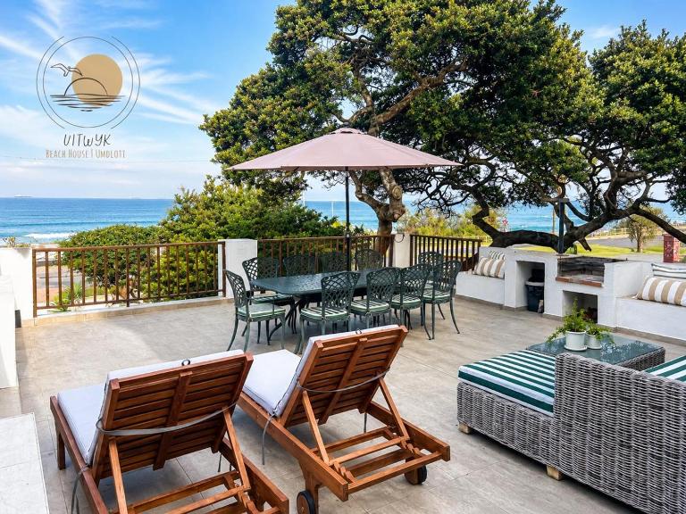 UMDLOTI House - Upper private level- Beach Road - LOCATION - Bed and Breakfast eMdloti