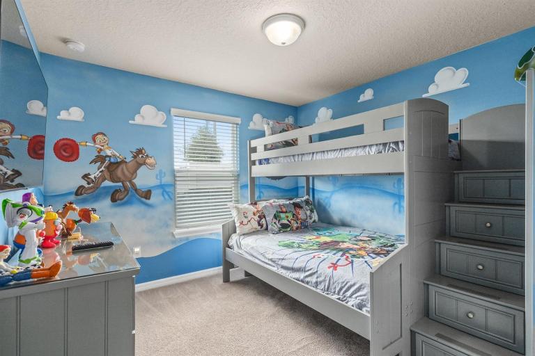 5BR Family Retreat w Mickey & Toy Story Rooms - Ferienwohnung Davenport