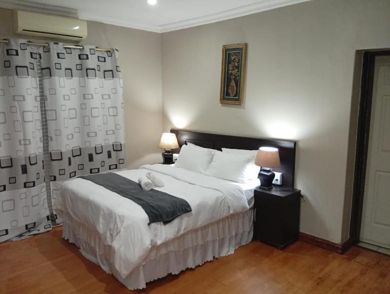 Jomus Guest House - B&B Welkom