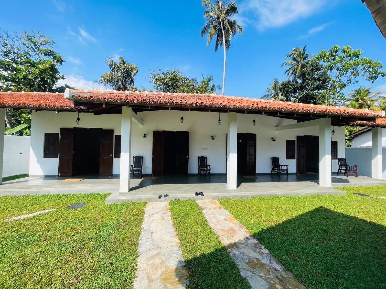 Legacy Weligama - 8 min to Weligama Beach - B&B Weligama