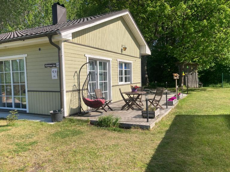 Kihulase maja - B&B Luigu