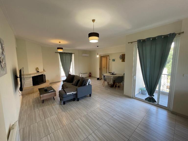 Countryside Home - Chambres d'hôtes Kalamata